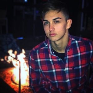 Meet your Posher, Justin